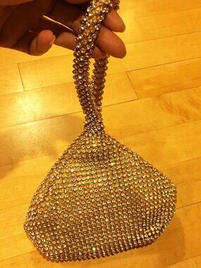 Elegant Gold Rhinestone Evening wrist Bag